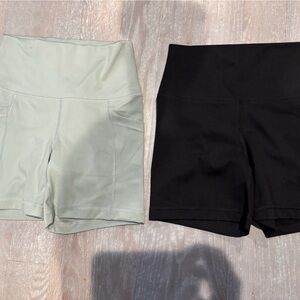Yogalicious Women's Shorts in Black and Light Gray